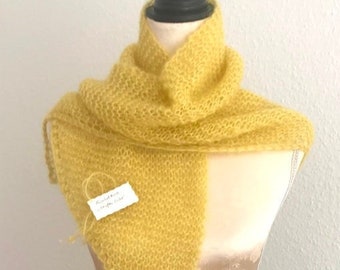 Foulard, écharpe d'épaule, écharpe câline, étole, tricoté à la main, mohair/soie