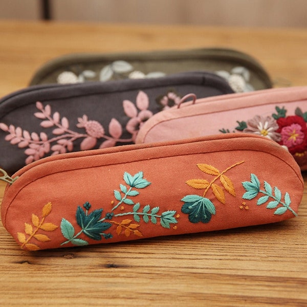 Hand Embroidery Kit Floral Pencil Case, Zip Pencil Pouch Embroidery Pattern, Embroidered Messenger Bag, Make Up Bag, Travel Pencil Case