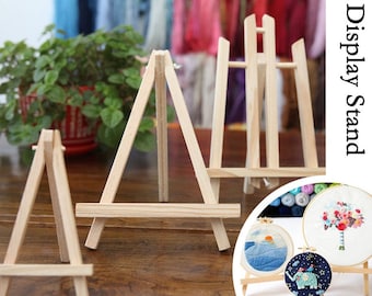 Hoop Halter, Dreibein Display Staffelei, Tischplatte Staffelei, Ständer, Hoop Ständer, Stickständer, Holz Staffelei Ständer, Holzstickerei Display