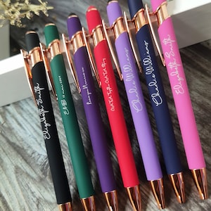 Personalisierter luxuriöser Soft-Touch-Stift in Roségold, gummierter Soft-Touch-Kugelschreiber, ausgefallener individueller Stift, Geschenkstifte für Sie, individueller Stift mit Gravur Bild 2