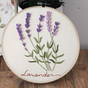 Hand Embroidery Full Kit - DIY Needlework Kit - Modern Lavender  Floral Pattern - DIY Flower Embroidery Hoop Wall Art Kit-English Guide