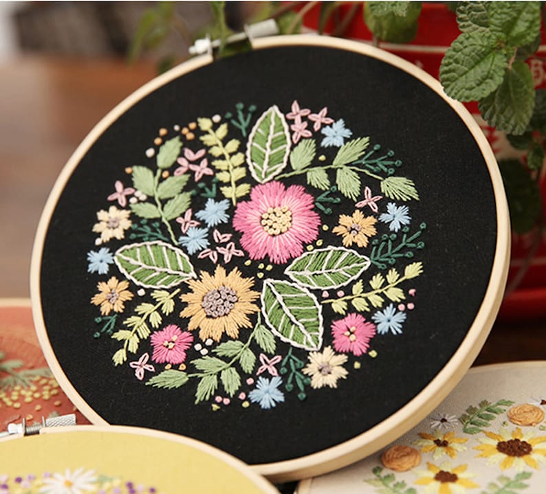 Floral Beginner Embroidery Kit Modern Flower Plant Hand Embroidery Full Kit DIY Floral Needlepoint Hoop Wall Art Kit image 3