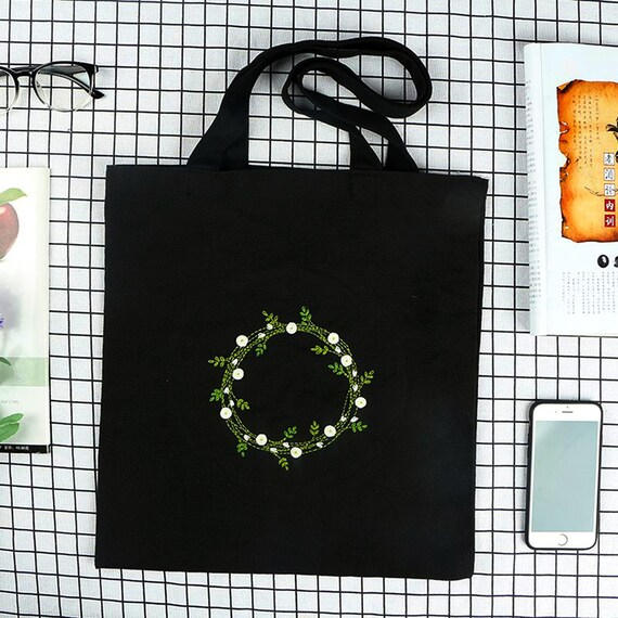 Beginner Embroidery Kit Canvas Bag,Bridesmaid Bags, Bridesmaid Tote Bags,Bridesmaid Bag,Wedding Tote Bags, Bridal Party Gifts,Wedding Gift