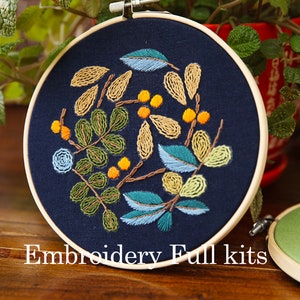 Floral embroidery kits Beginner Embroidery Kit-Modern Flower and Plant Hand Embroidery Full Kit -flowers Embroidery Pattern