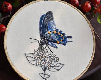 Intermediate Embroidery Kit insect diy,3D effects kit,Embroidery kit butterfly,Diy craft Kit Embroidery gift,Diy Kit adult kids,Gift for her