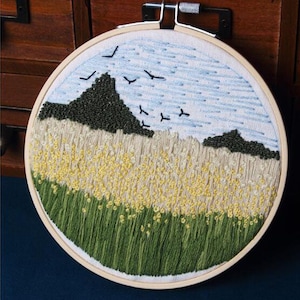 Beginner Scenery Embroidery Kit - Modern Flower Pattern Hand Embroidery Full Kit ,DIY Mother's Gift, Hoop Wall Art Kit