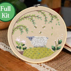 Embroidery Printed Pattern Fabric-Modern Embroidery Kit-Hand Embroidery Kit-childlike delight Embroidery Pattern-embroidery hoop-DIY Kits