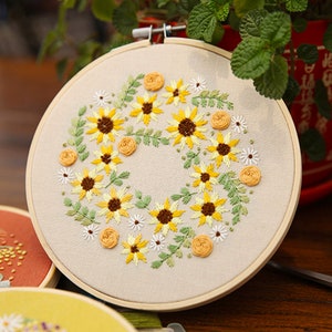 Floral Beginner Embroidery Kit Modern Flower Plant Hand Embroidery Full Kit DIY Floral Needlepoint Hoop Wall Art Kit image 4