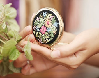 Gold Mirror Borduurset voor beginner, mooi bruidsmeisje geschenken, moderne borduurset, mooie gepersonaliseerde geschenken voor vrouwen, Compacts Spiegels