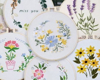 Kit de bricolaje-Regalo para ella-Kit completo de bordado a mano - Patrón floral de lavanda moderno - Kit de arte de pared de aro de bordado de flores diy-Guía en inglés