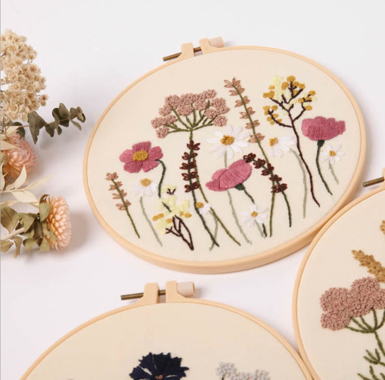 Easy Embroidery Kit Beginner, Modern floral Plant hand Embroidery Kit, Needlepoint Kit, DIY Craft Kit, Crewel embroidery, DIY embroidery set image 3