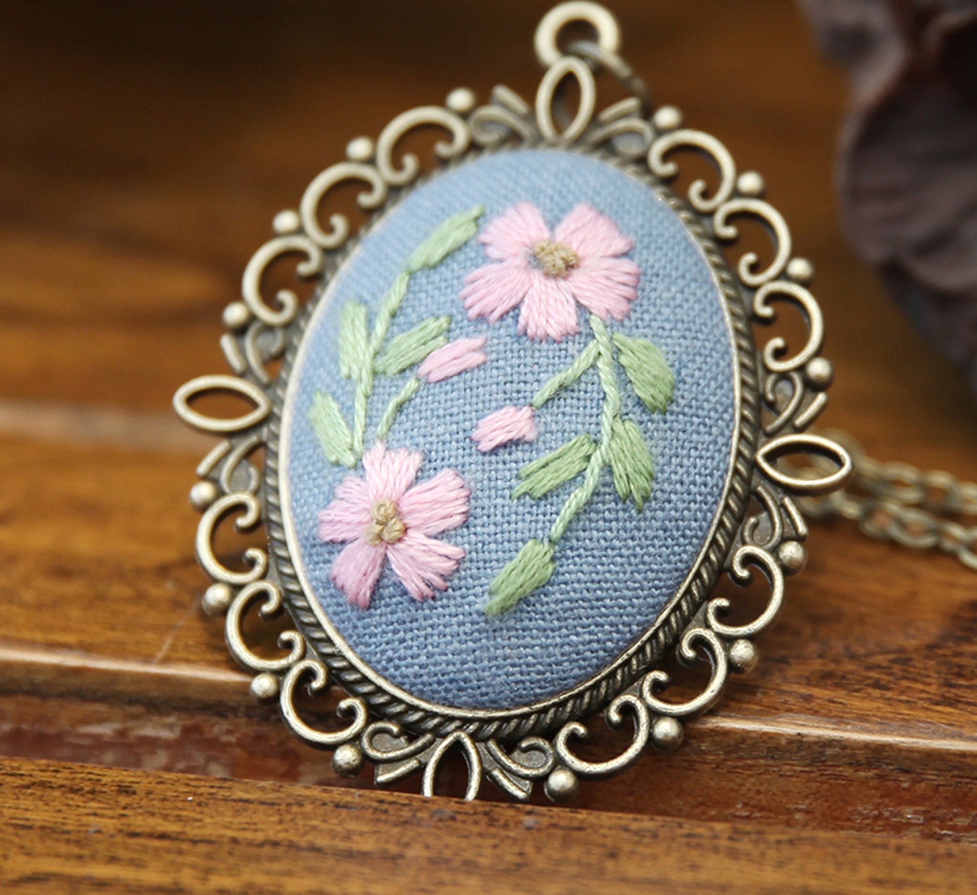 Embroidery Necklace Kit BeginnerModern Floral Beginner Hand Etsy