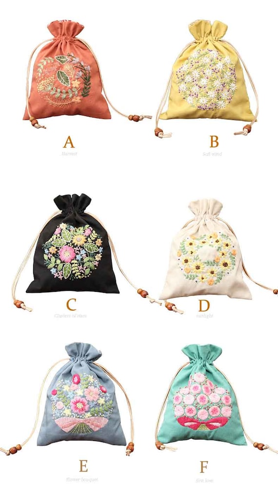 [Mystikotita] Feather of Bouquet Small Bag 韓國 Hand Made Hand Embroidery Drawstring Bag,floral Beginner Embroidery