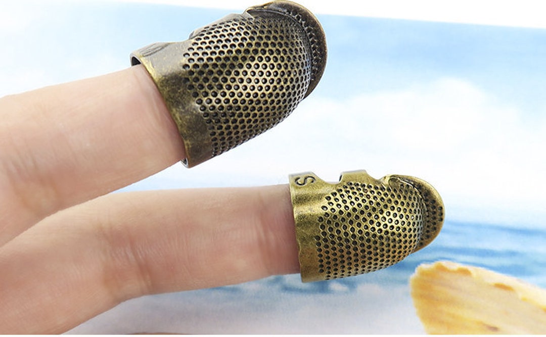 8 Pcs Sewing Thimble + 30 Pcs Sewing Needles, Finger Protector Fingertip  Thimble Adjustable Metal Bronze Sewing Thimble Rings and Leather Coin  Thimble