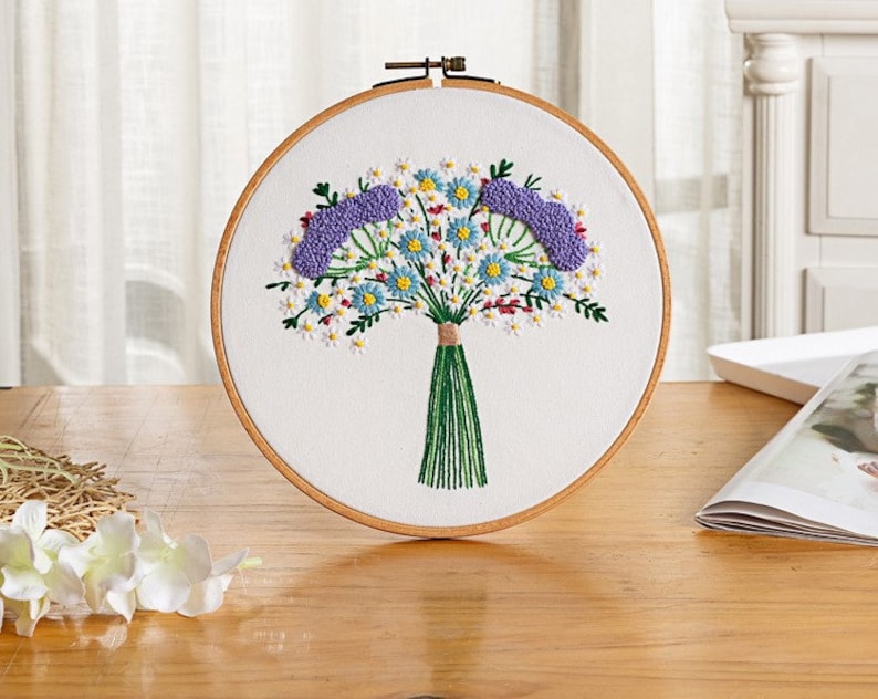 Floral Beginner Embroidery Kit Modern Flower Plant Hand Embroidery Full Kit DIY Floral Needlepoint Hoop Wall Art Kit Pattern G