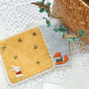 Embroidery Coasters Set Of Two,Animal pattern coaster，Table Decorations,House Gifts,drink mat,coasters,diy Coasters