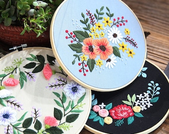Diy Embroidery kit-Retro Floral Pattern-Flower Diy Craft Kit-Hand Embroidery Full Kit-DIY Flower Embroidery Hoop Wall Art Kit-Gifts for her
