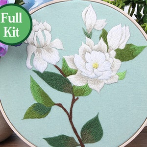 Plants Embroidery Kit For Beginner-Modern Embroidery Kit- Hand Embroidery Kit- flowers Embroidery Pattern-DIY Embroidery Kit