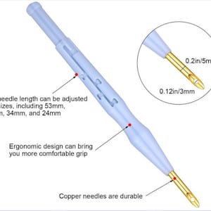 Op de afbeelding: Een blauwe plastic tool met een intrekbare naald. De naald kan worden aangepast aan vier maten: 53 mm, 43 mm, 34 mm en 24 mm. De tekst "0,2 inch/5 mm" en "0,12 inch/3 mm" is zichtbaar op de afbeelding. De tekst "Koperen naalden zijn duurzaam" is ook zichtbaar.