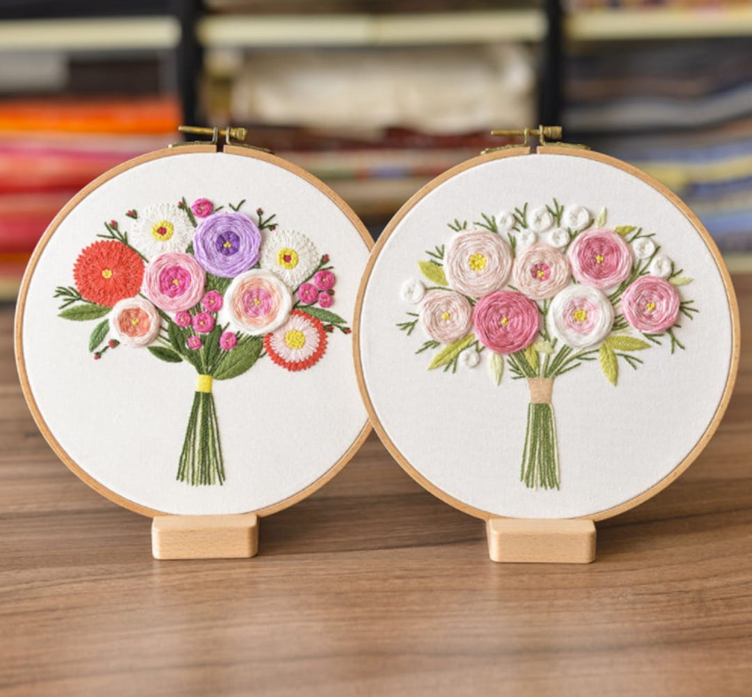 Floral Beginner Embroidery Kit - Modern Flower Plant Hand