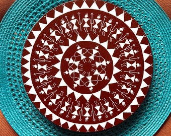 Dipinto su tela rotondo Warli Art: decorazione tribale indiana per la casa