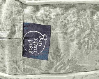 Keepsake Dog Bed, Sage Green Floral Dog Bed in 3 Sizes, Pet Furniture