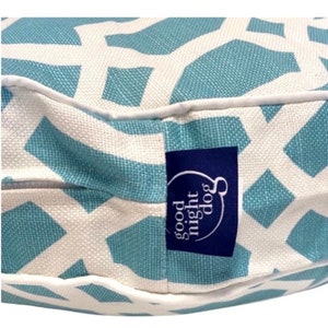 Downing Gate Turquoise Round Dog Bed,  White Blue-Green Trellis Pattern Dog Bed in 3 Sizes, Dog Bed Fabric Covers, Pet Furniture