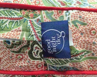 Gibbie Coral & Red Round Dog Bed, Floral Dog Bed in 3 Sizes, Pet Furniture