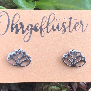 Floral stud earrings silver stainless steel Lotus Blüte