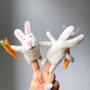 Ensemble de marionnettes à doigts en feutre Ours, lapin, zèbre, marionnettes à doigt faites main, 100 % laine de Nouvelle-Zélande, feutrage à l'aiguille, contes pour enfants Rabbit