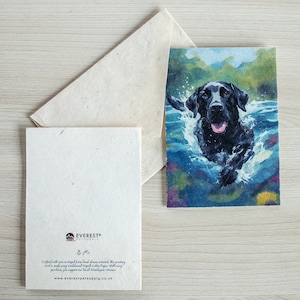 Zwarte labrador-wenskaart A6-formaat, gedrukt op handgemaakt Nepalees Lokta-papier, duurzaam papier, handgemaakt, wordt geleverd met een handgemaakte envelop