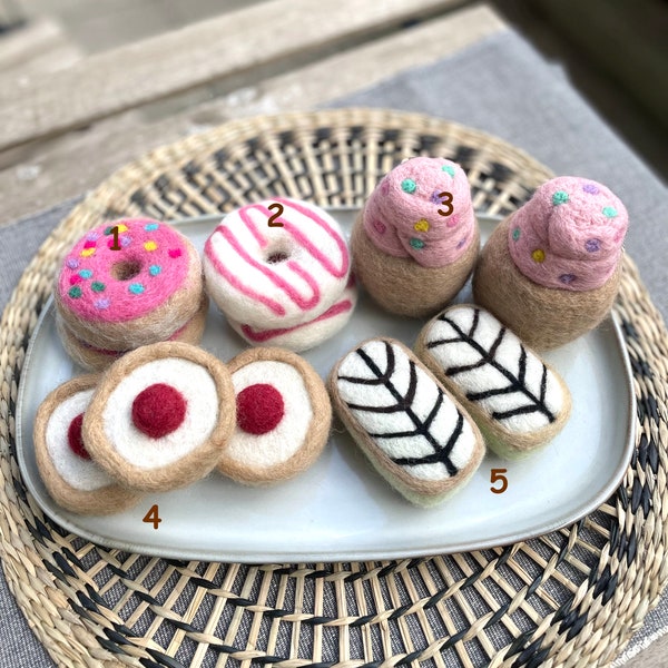 Filzspielfutter für Kinder, 100% Wolle, nadelgefilzt, handgemacht, gefilzte Donuts, gefilzte Cupcakes, gefilzte Törtchen, gefilztes Spielfutter