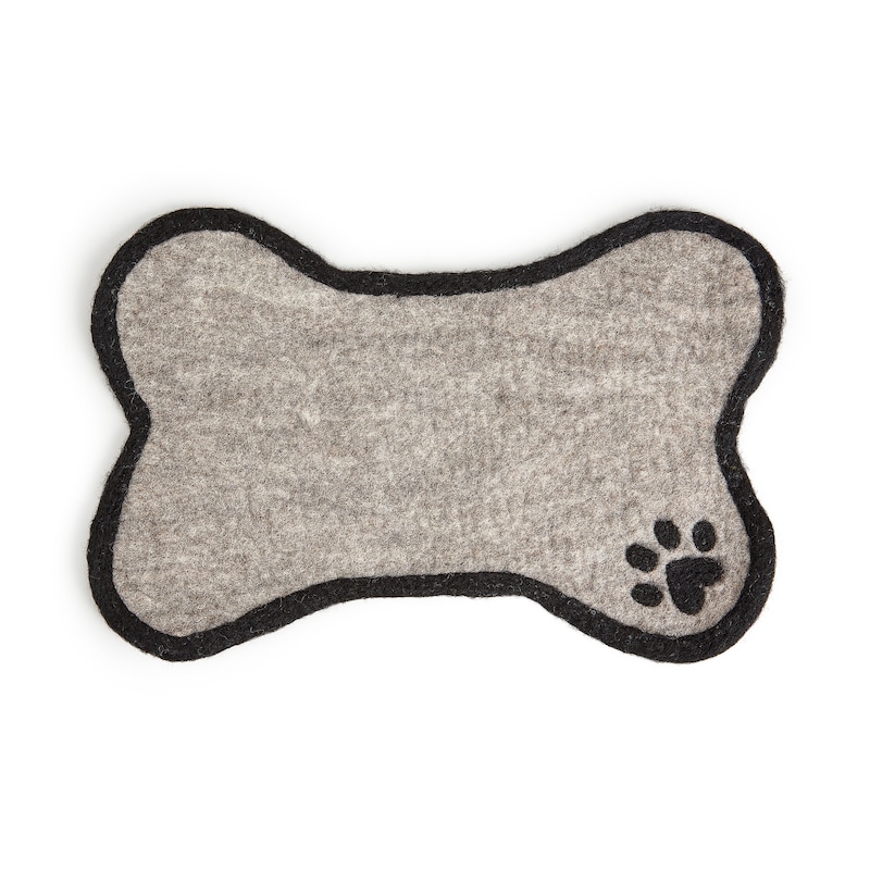 Small Dog Bone Rug - Etsy UK