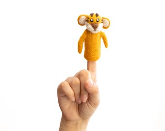 Felted Finger Puppet Tiger, 100% New Zealand Wool, Needle felted, Storytelling for kids, Handmade, Felted Tiger Puppet, Gifts for kids