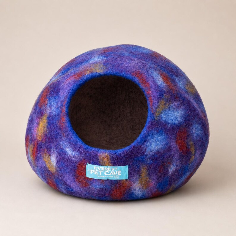 Handmade Felt Cat Cave: Purple 100% NewZealand Wool Pet Cave Bed image 2