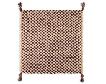Handmade Beige Wool Rug: Felted New Zealand Wool, Home Decor (72cm X 75cm)
