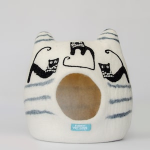 Handmade Wool Cat Cave: Everest White Kitty Pattern Bed