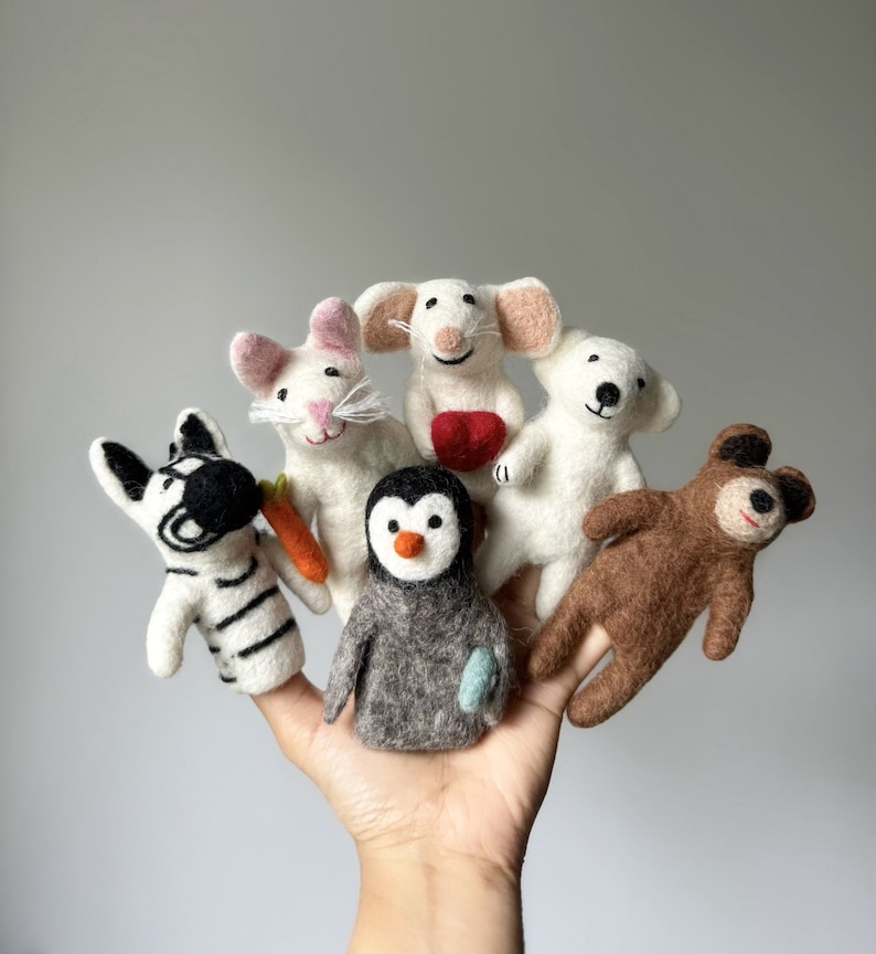 Gefilzte Fingerpuppe Set-Bär, Kaninchen,Zebra, Handgemachte Fingerpuppen, 100% Neuseeland Wolle, Nadel gefilzt, für Kinder All 6