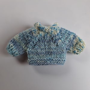Mini sweater for teddy bear or doll, raglan sweater without seams, handmade, unique pieces.