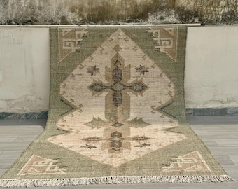 Soft Green Vintage Medallion Kilim Rug - Multi Sizes, Eco-Friendly Hemp Cotton Area Rug, Southwestern Design, Traditional Handmade Decor