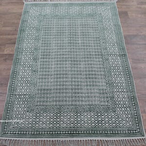 8x10 Ft and other sizes Handmade Indian Green and White Cotton Area Rug, Living Room/ Bedroom etc available sizes 8x10 Feet Up to 8x25 Feet.
