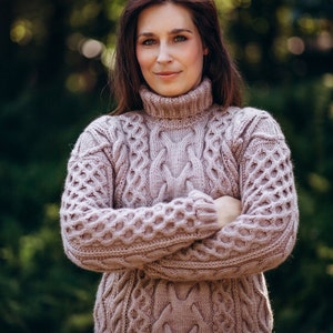 Cable Knit  sweater Turtleneck Sweater Wool pullover Women&#39;s clothing Womens sweater clothes