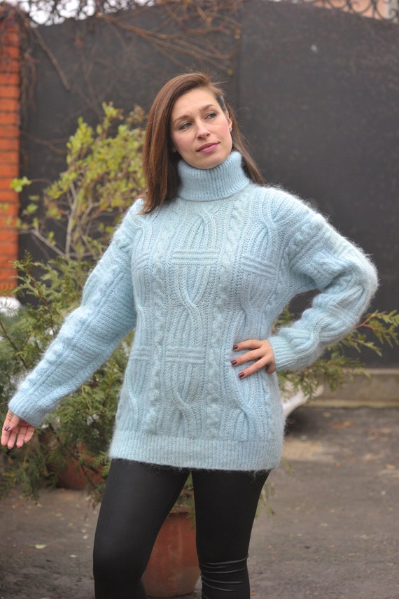 Sweater blue colour sale