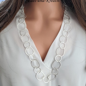 lange Kette Silber,ausgefallen, Collier versilbert,Gliederkette, große Ringe,moderne Ösenkette,Ringelemente,Geschenk,Wickelkette,matt Silber