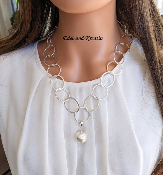 Brushed silver chain store