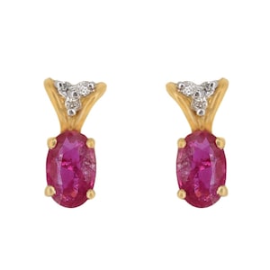 Zierliche Rubin Diamant Ohrstecker, 14k solide Gelbgold Rubin Ohrstecker, echte Rubin Ohrringe, kleine 10 x 5 mm Gold Ohrstecker, Juli Geburtsstein