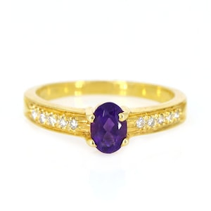 Nice Dark Amethyst Ring / Amethyst Engagement Ring in 18k Solid Yellow Gold / Oval Cut Natural Amethyst Diamond Ring / February Birthstone