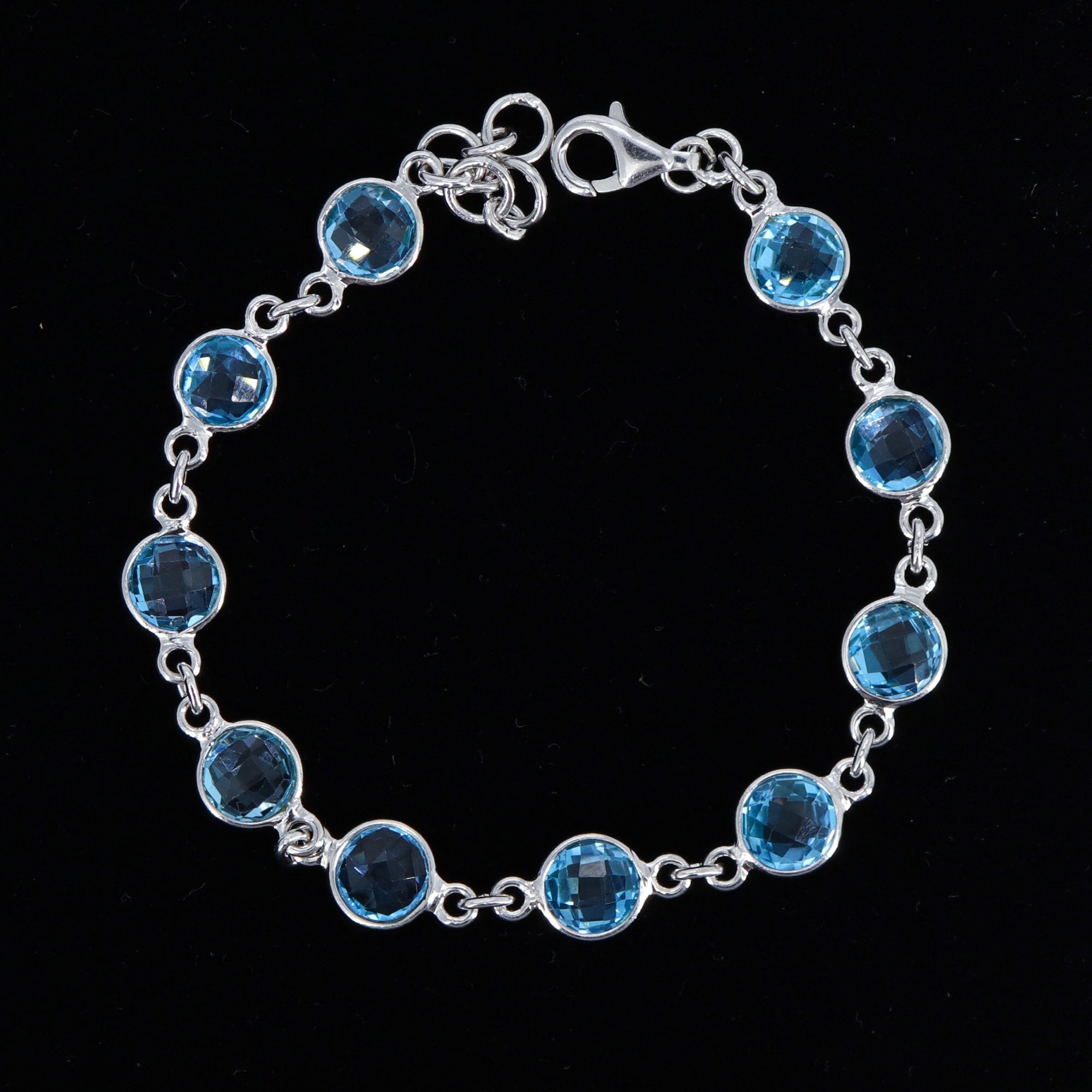 Blue Topaz Bracelet in Sterling Silver - 7.25