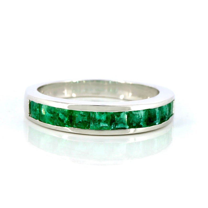 14k white Gold Beautiful ring set with Natural Emerald, eternity
