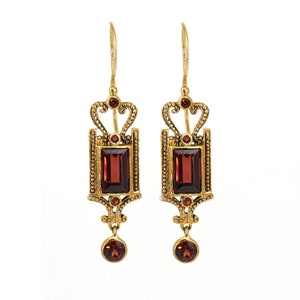 Garnet Earring in 9k Solid Yellow Gold, Dangling Gold Garnet Earrings, One of a kind Earrings For Her, Multi cut garnet earrings